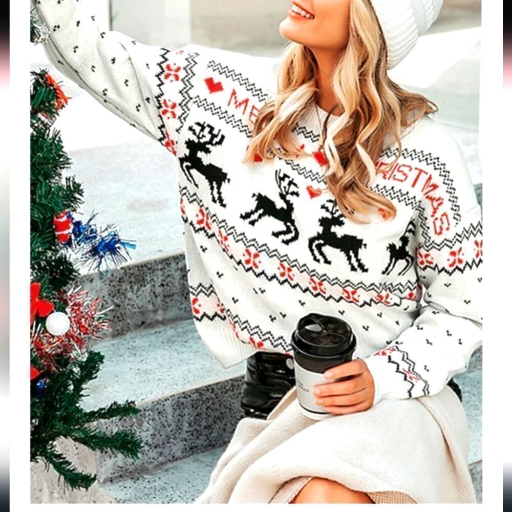 Simplee Merry Christmas sweater, large